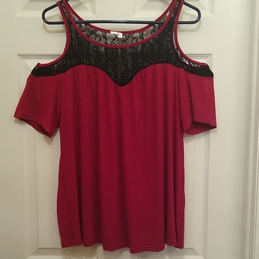 Women's Top